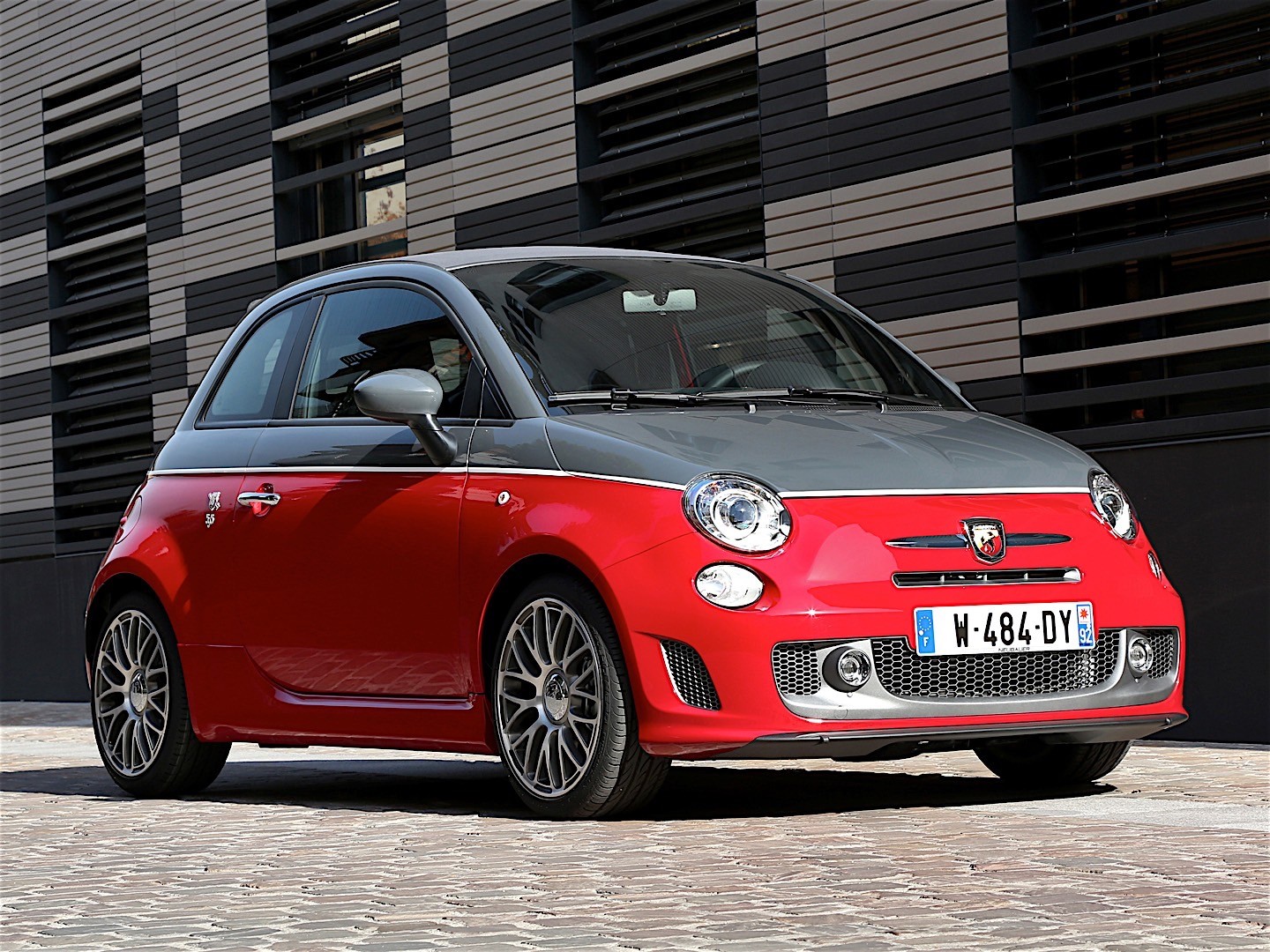 Fiat 500 Abarth photo 4