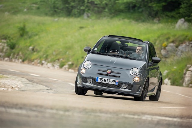 Fiat 500 Abarth photo 17