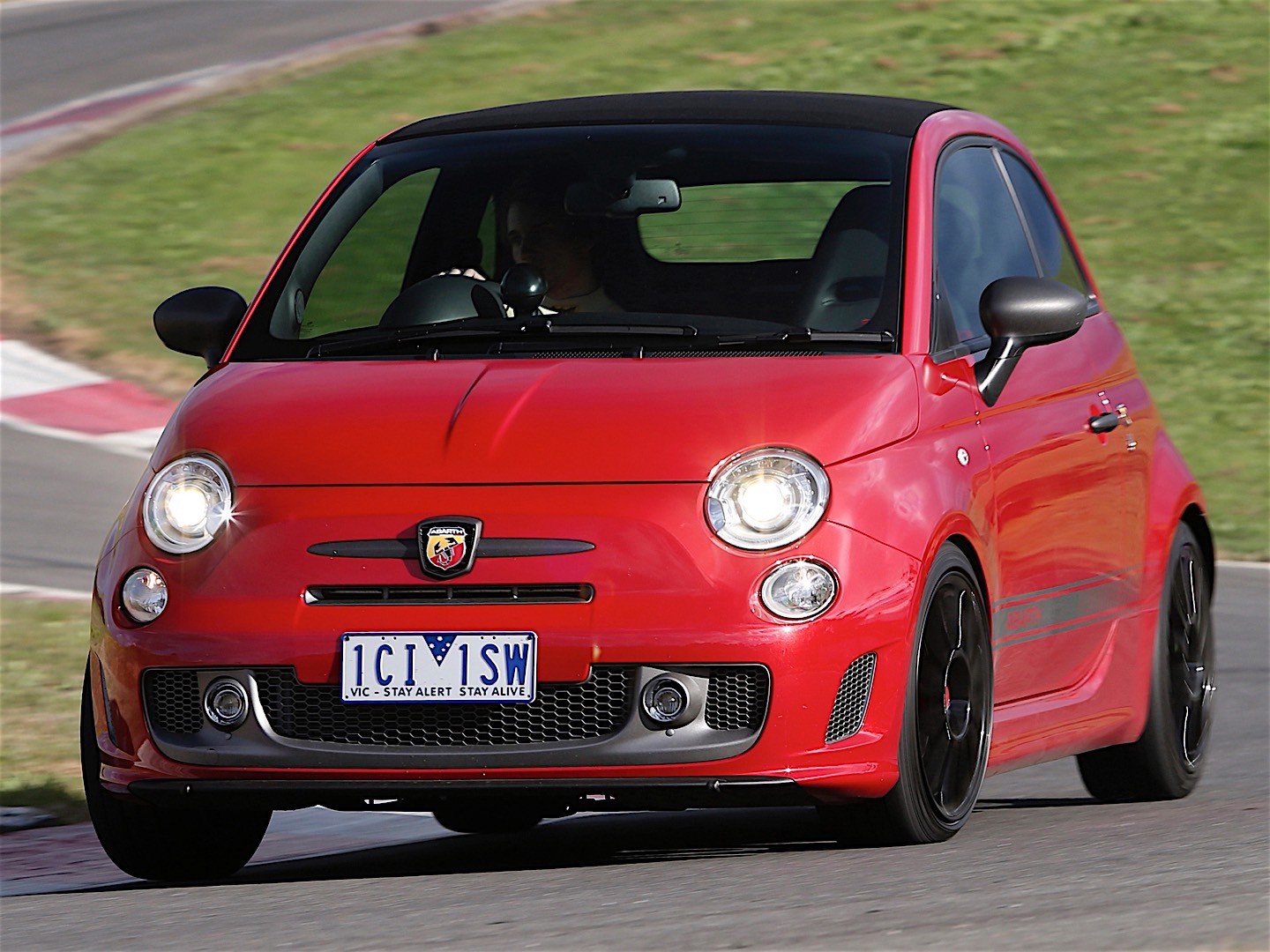 Fiat 500 Abarth photo 18