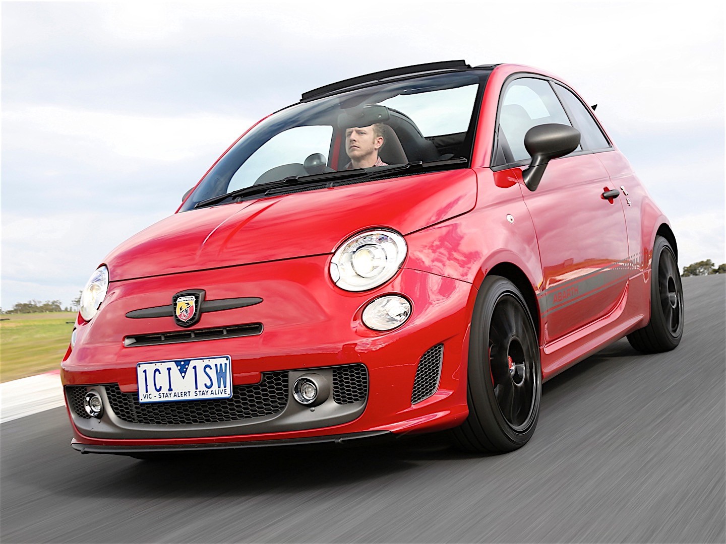 Fiat 500 Abarth photo 24