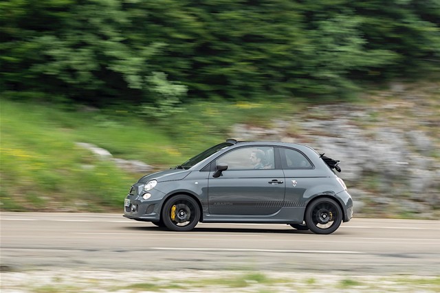 Fiat 500 Abarth photo 26