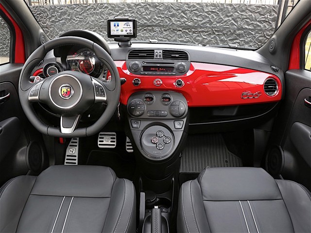 Fiat 500 Abarth photo 52