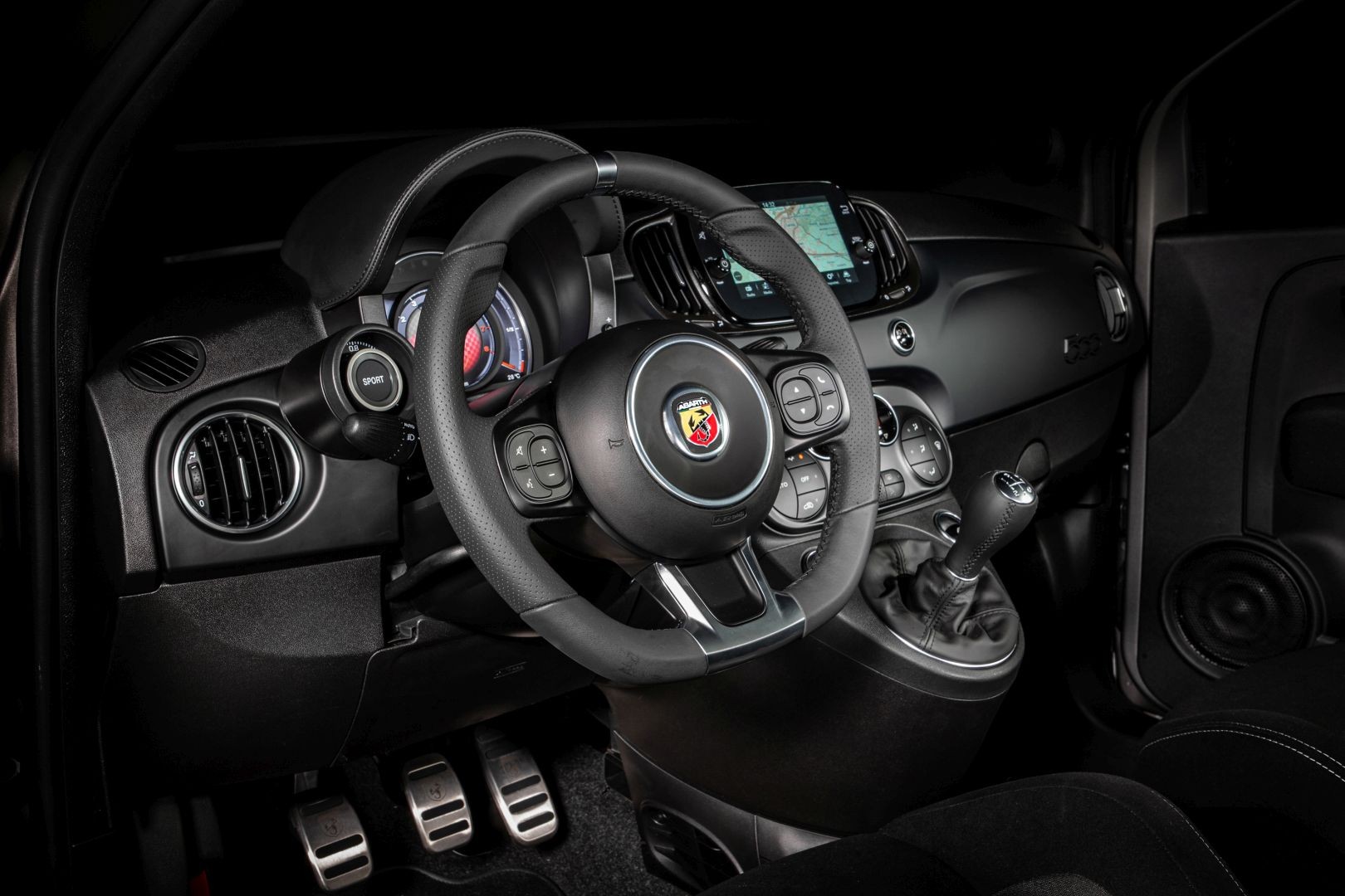 Fiat 500 Abarth photo 22