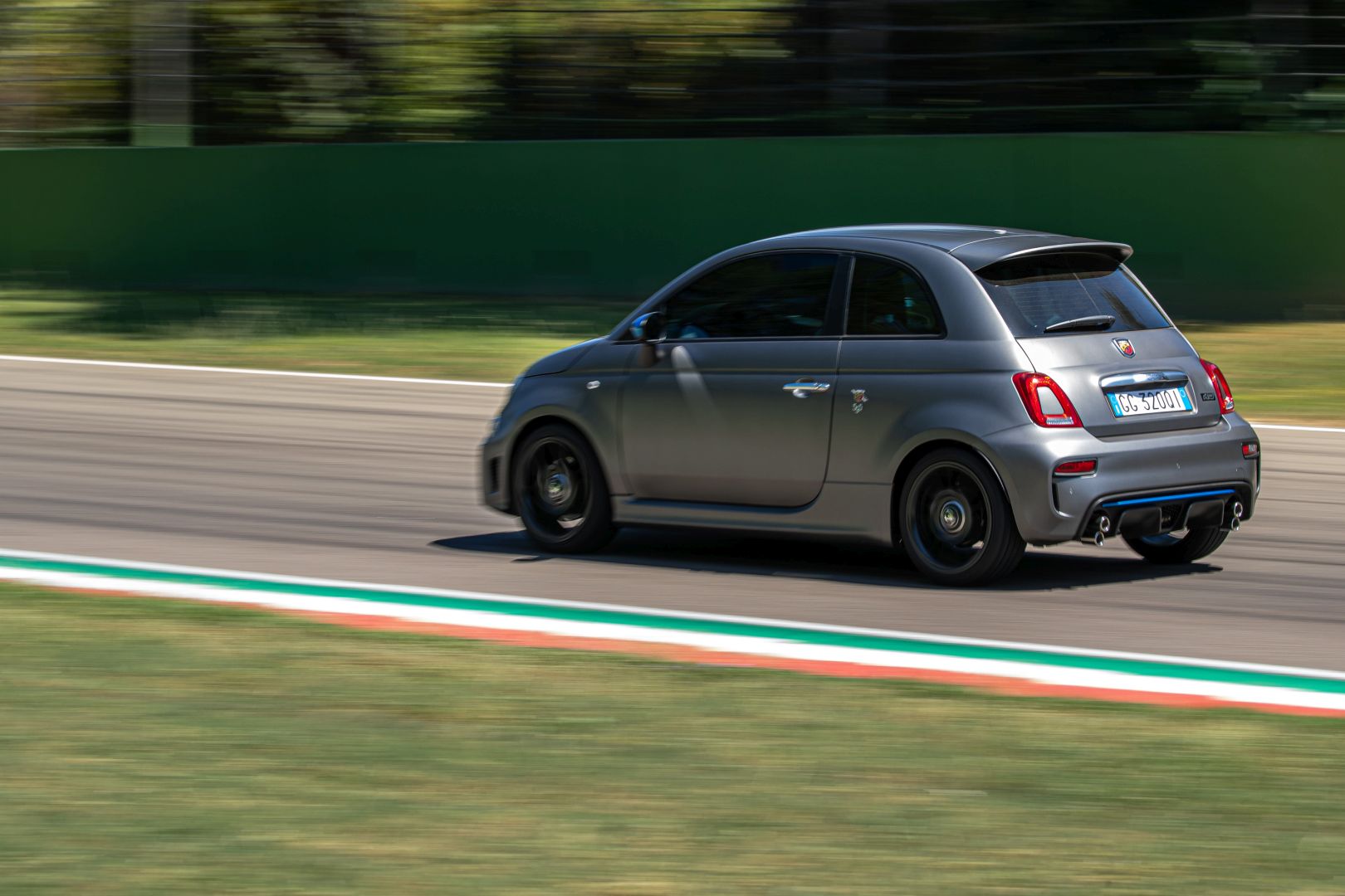 Fiat 500 Abarth photo 7