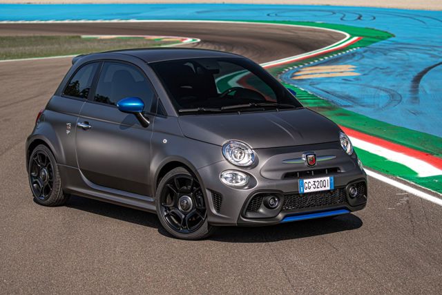 Fiat 500 Abarth photo 12