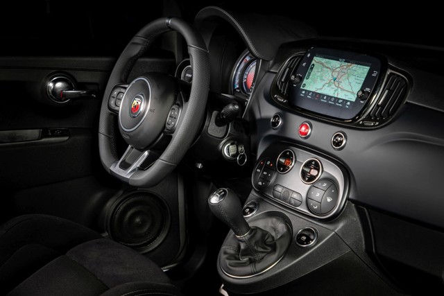 Fiat 500 Abarth photo 23