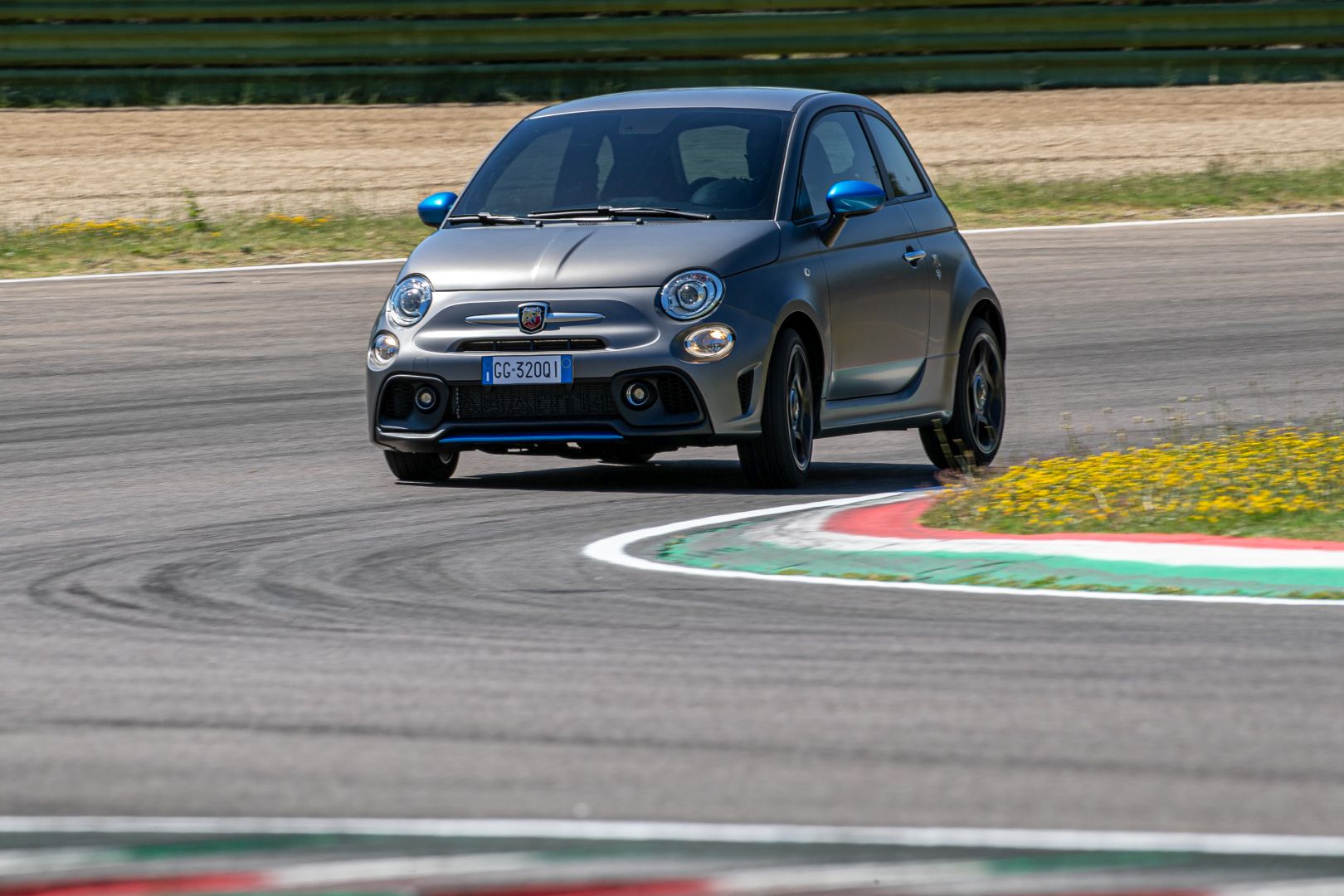 Fiat 500 Abarth photo 21