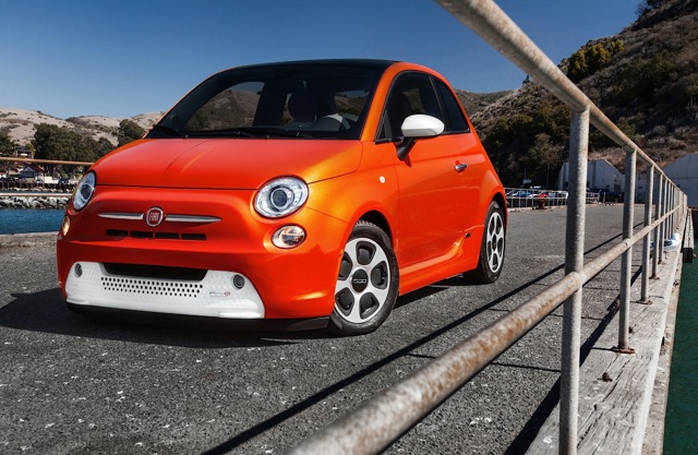 Fiat 500E photo 4