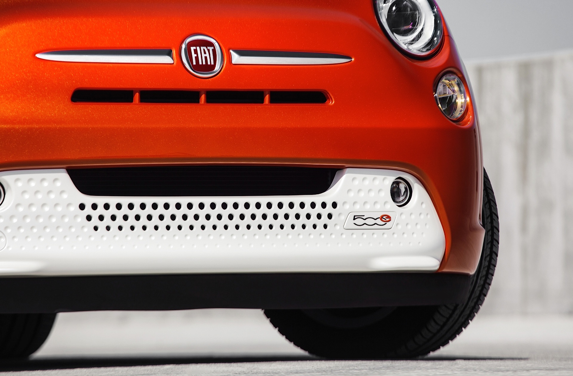 Fiat 500E photo 13