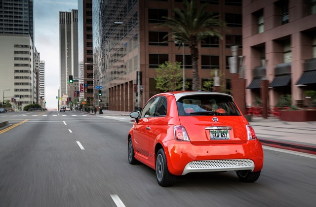 Fiat 500E photo 40