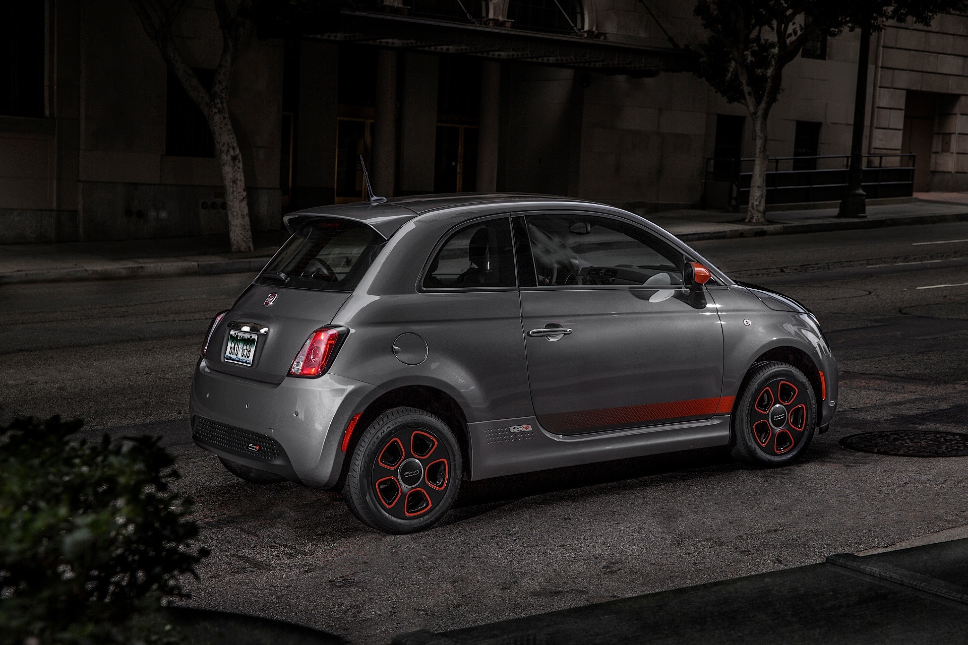 Fiat 500E photo 43