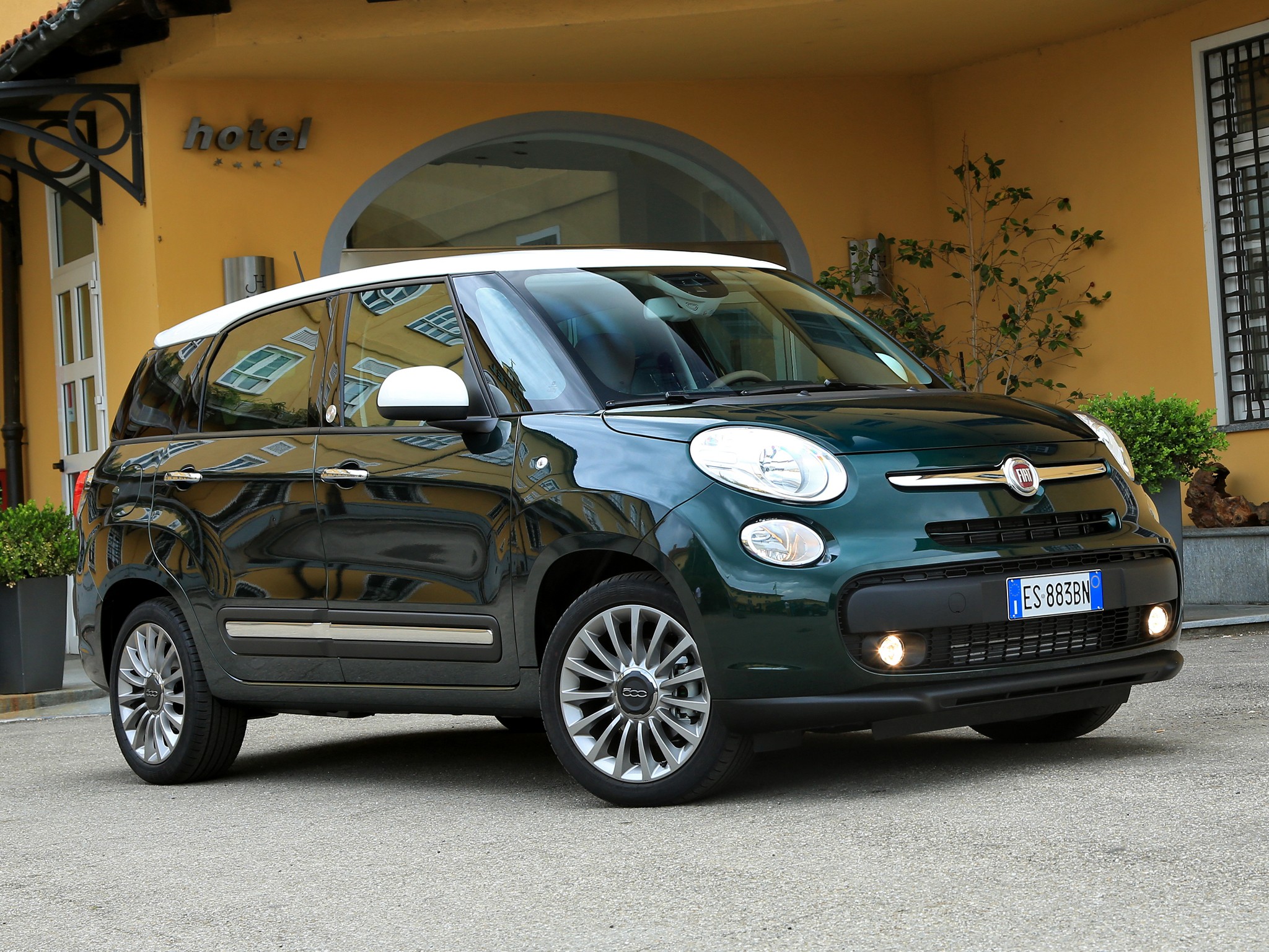 Fiat 500L Living photo 12