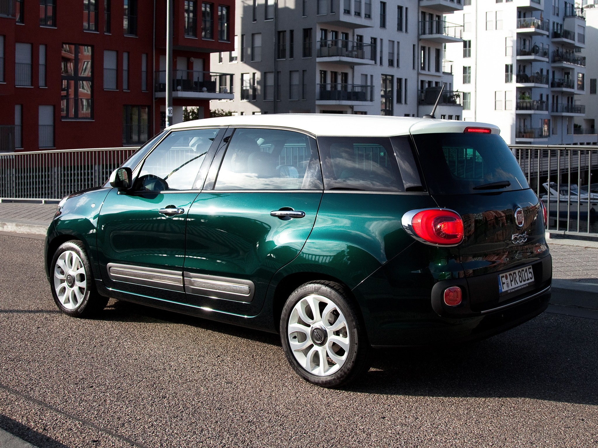 Fiat 500L Living photo 20