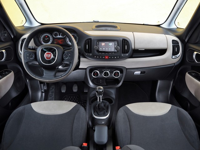 Fiat 500L Living Foto 30