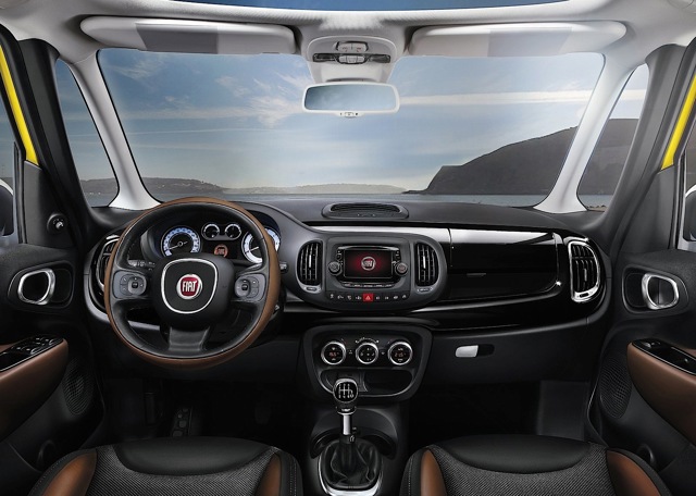 Fiat 500L Trekking photo 56