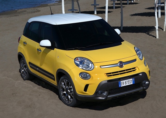 Fiat 500L Trekking photo 20