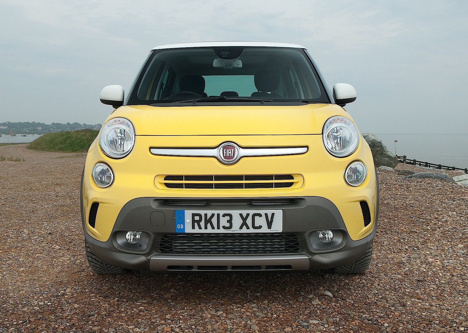 Fiat 500L Trekking photo 38