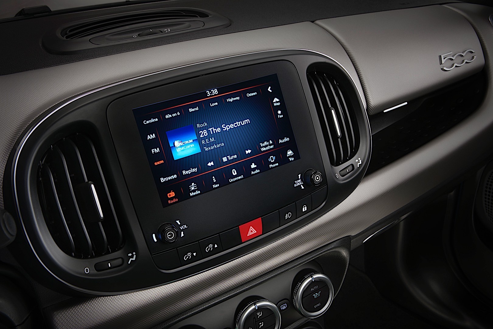 Fiat 500L Urban photo 20