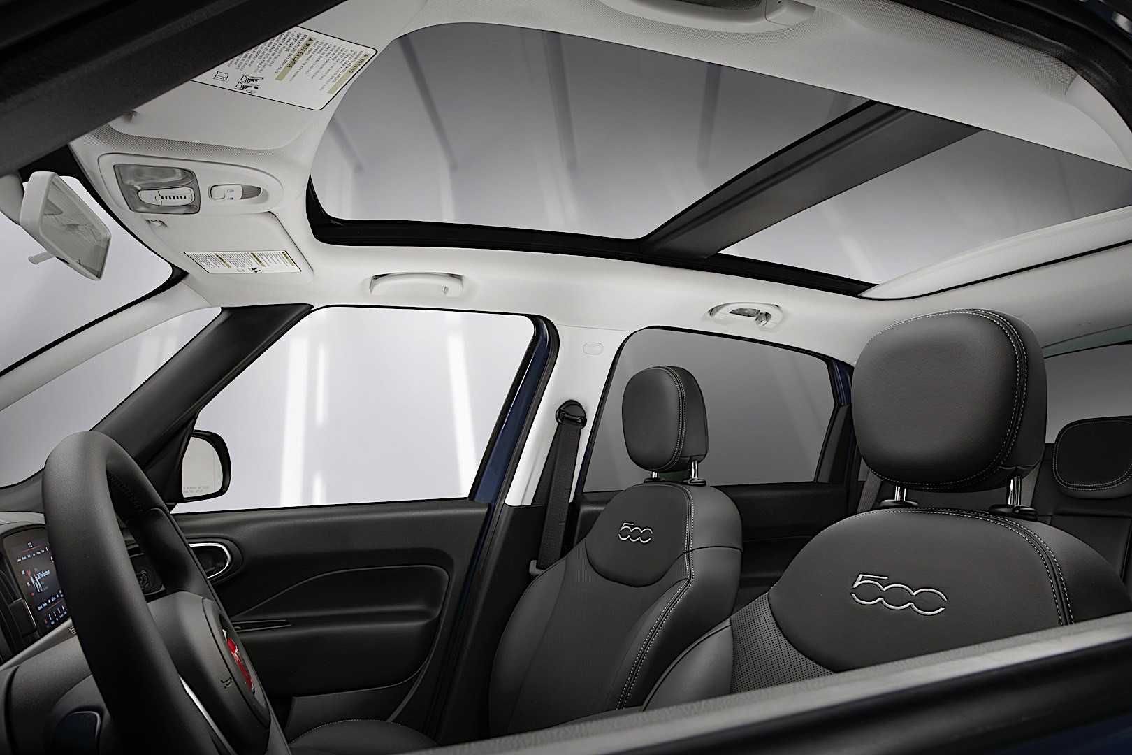 Fiat 500L Urban photo 22