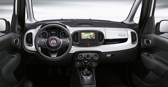 Fiat 500L Urban photo 26