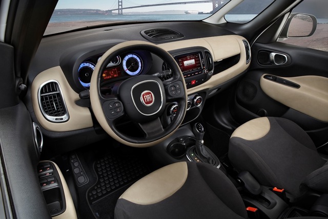 Fiat 500L photo 43