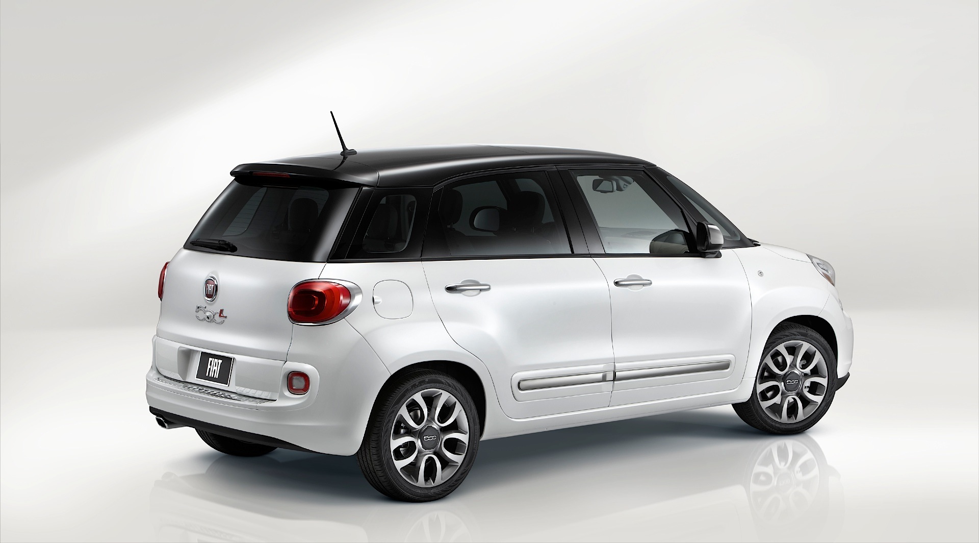Fiat 500L photo 25