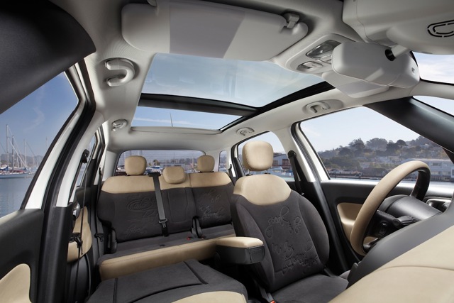 Fiat 500L photo 36
