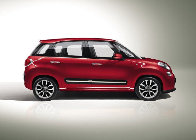 Fiat 500L photo 34