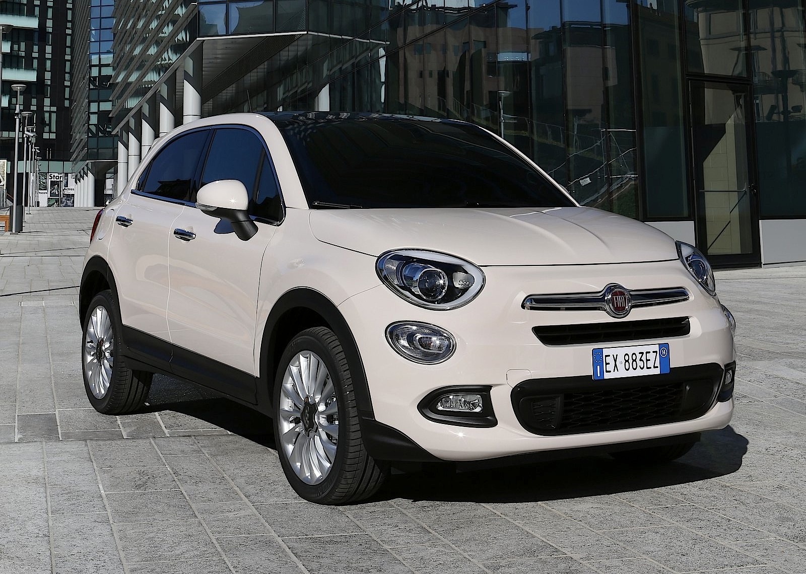 Fiat 500X photo 10