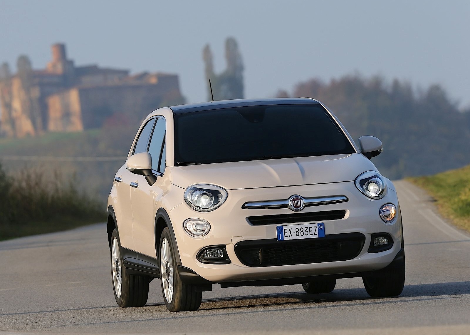 Fiat 500X photo 12