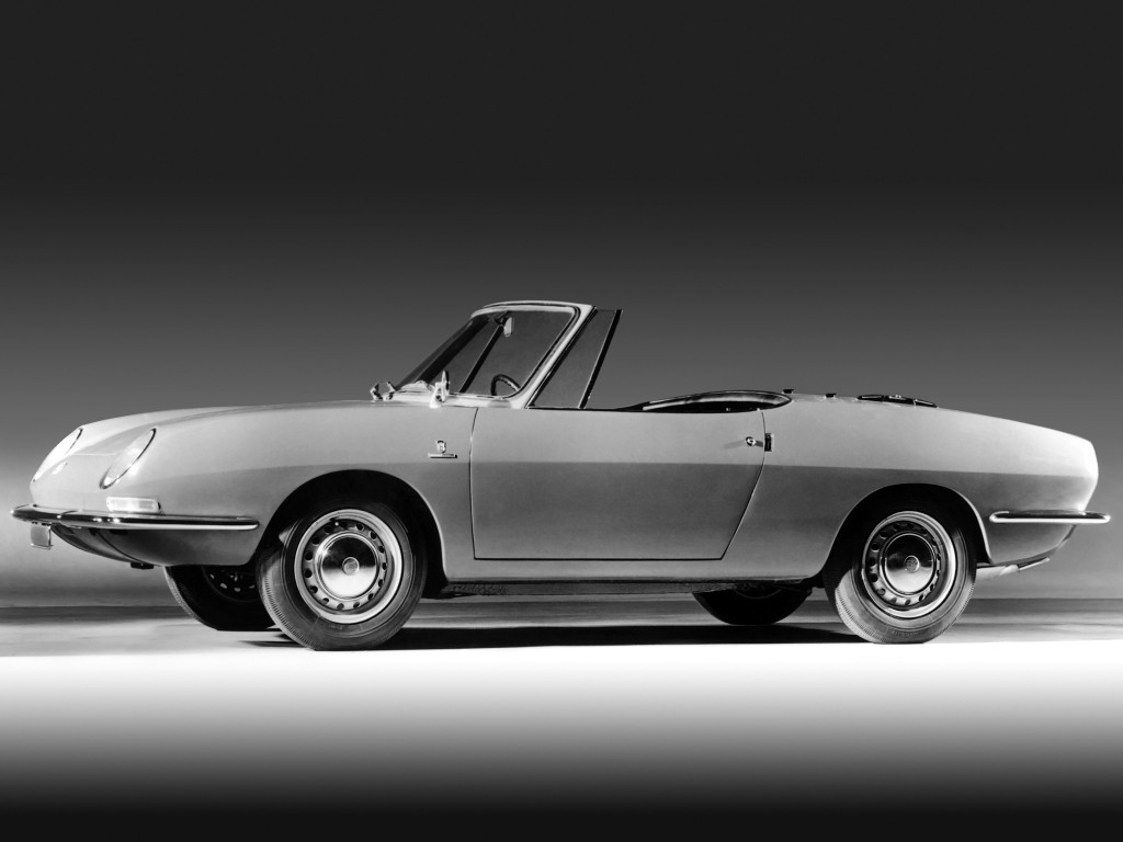 Fiat 850 Spider photo 3