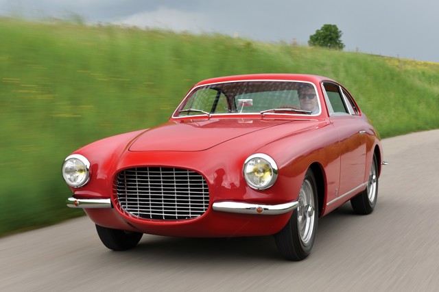 Fiat 8V photo 9