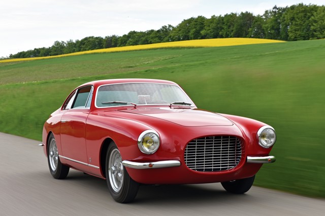 Fiat 8V photo 12