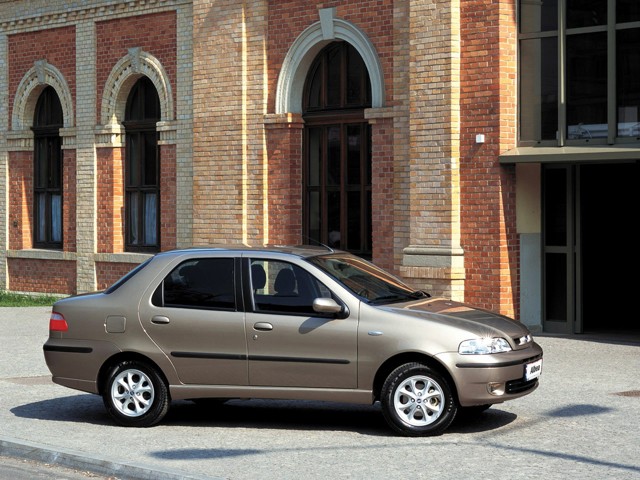 Fiat Albea / Siena photo 8