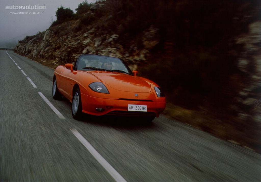 Fiat Barchetta photo 2