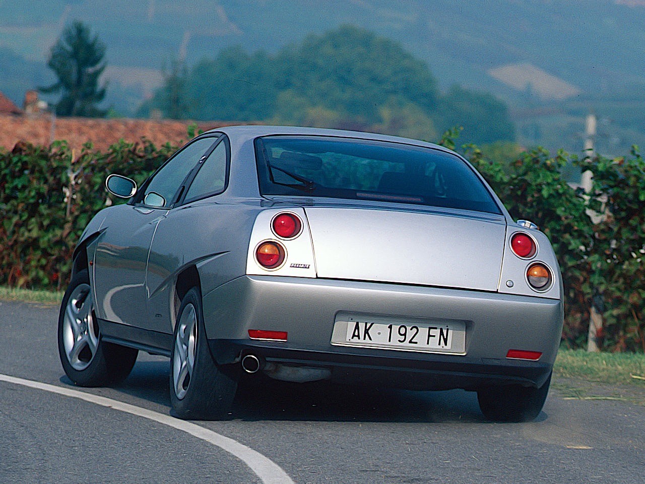 Fiat Coupe photo 11