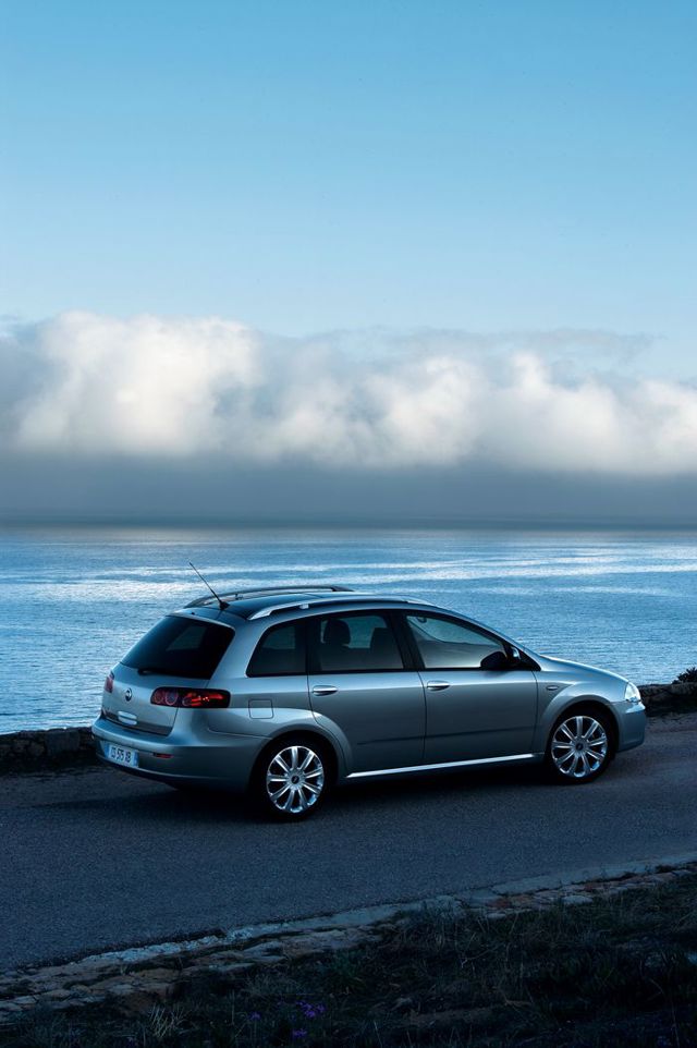 Fiat Croma photo 23