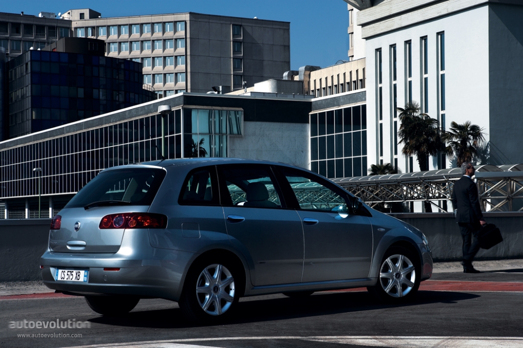 Fiat Croma photo 7