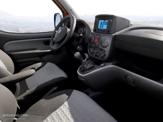 Fiat Doblo photo 7