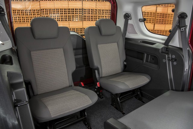 Fiat Doblo photo 32