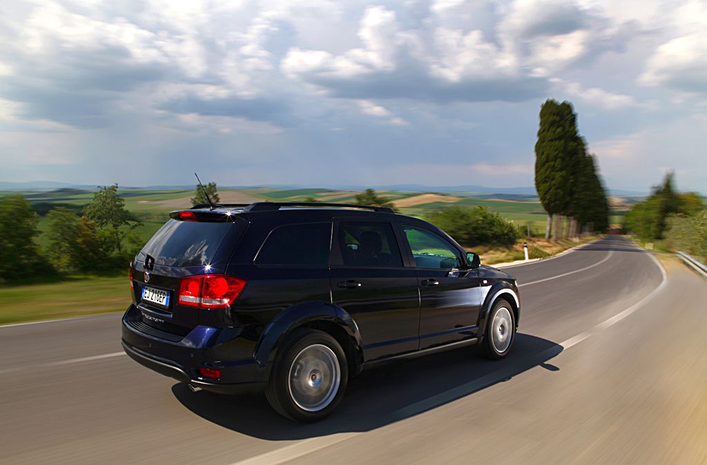 Fiat Freemont photo 2