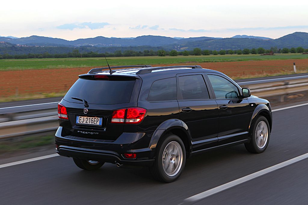 Fiat Freemont photo 6