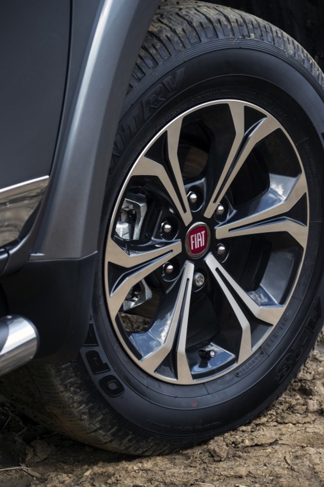 FIAT Fullback