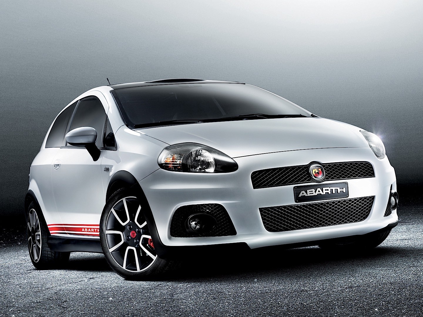 Fiat Grande Punto / Punto Evo 3 Doors photo 18