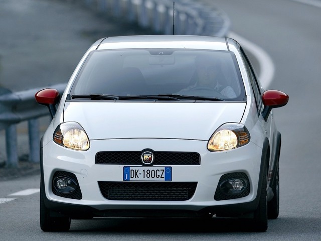 Fiat Grande Punto / Punto Evo 3 Doors foto 27