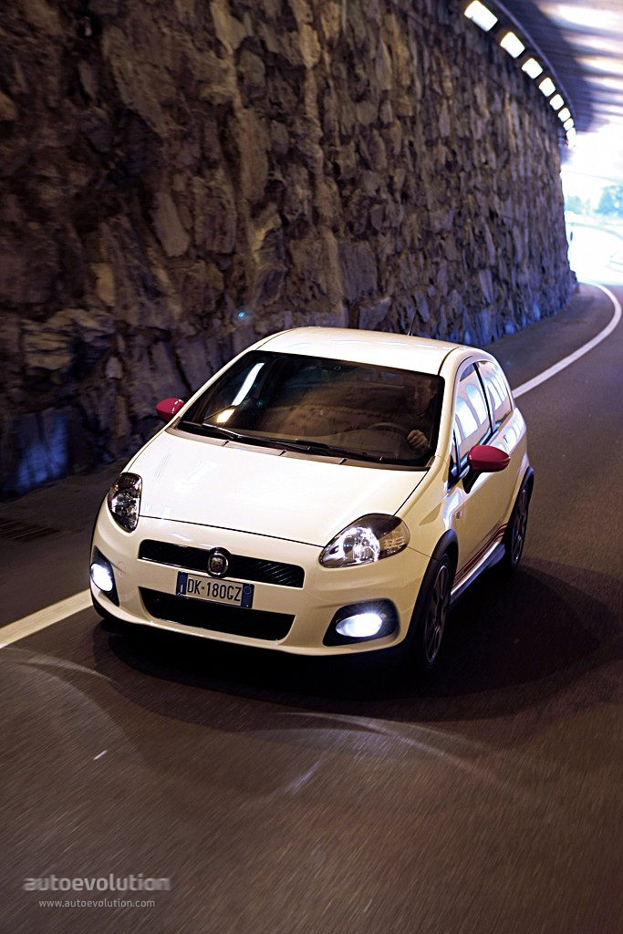 Fiat Grande Punto / Punto Evo 3 Doors photo 6