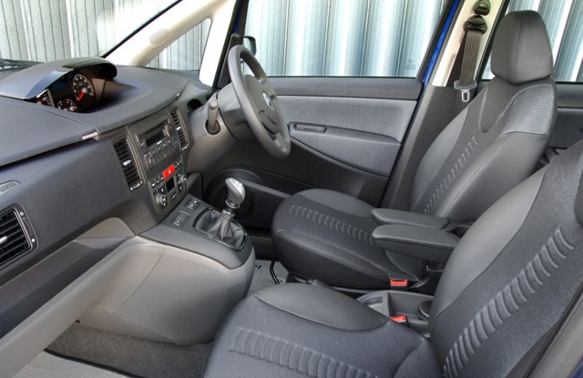 Fiat Idea photo 32