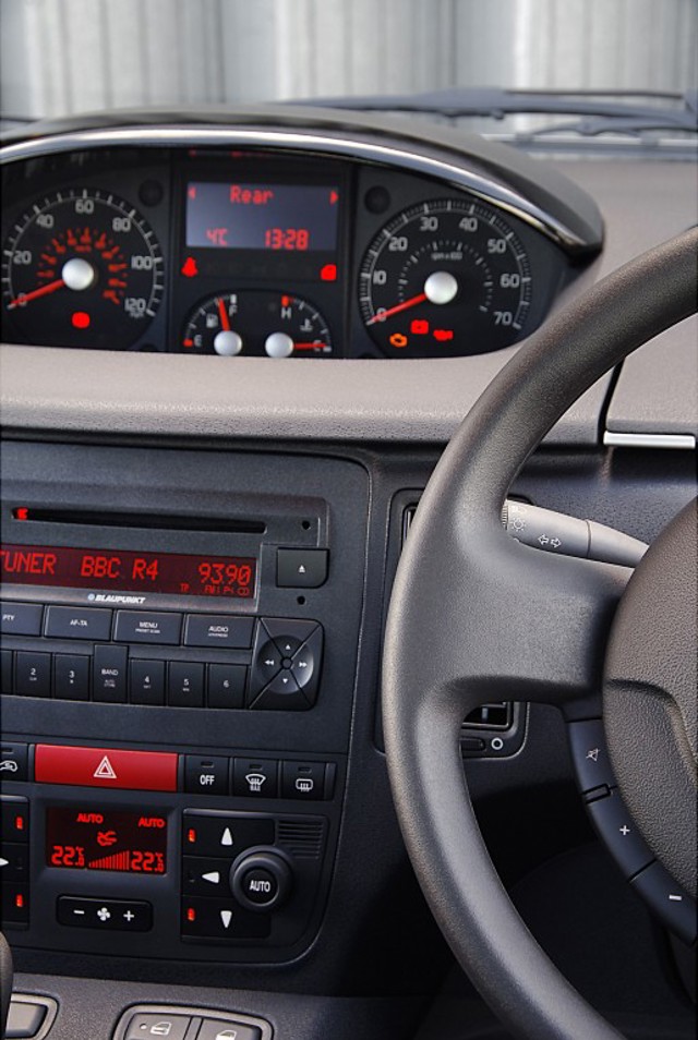 Fiat Idea photo 35