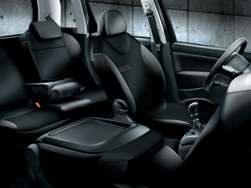 Fiat Idea photo 37