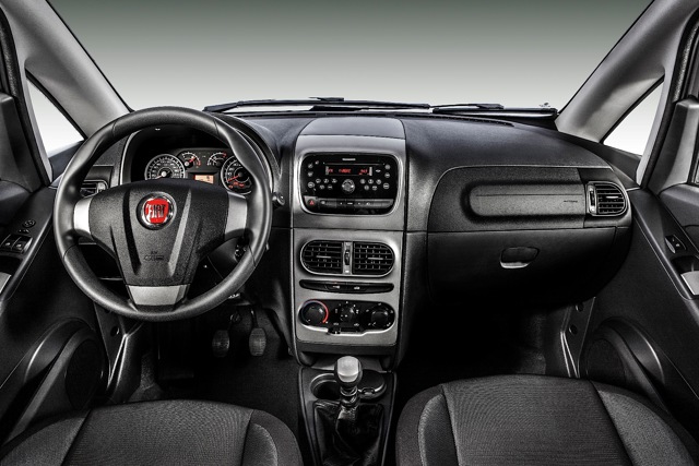 Fiat Idea photo 14